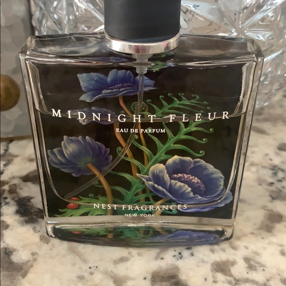 Nest Midnight Fleur